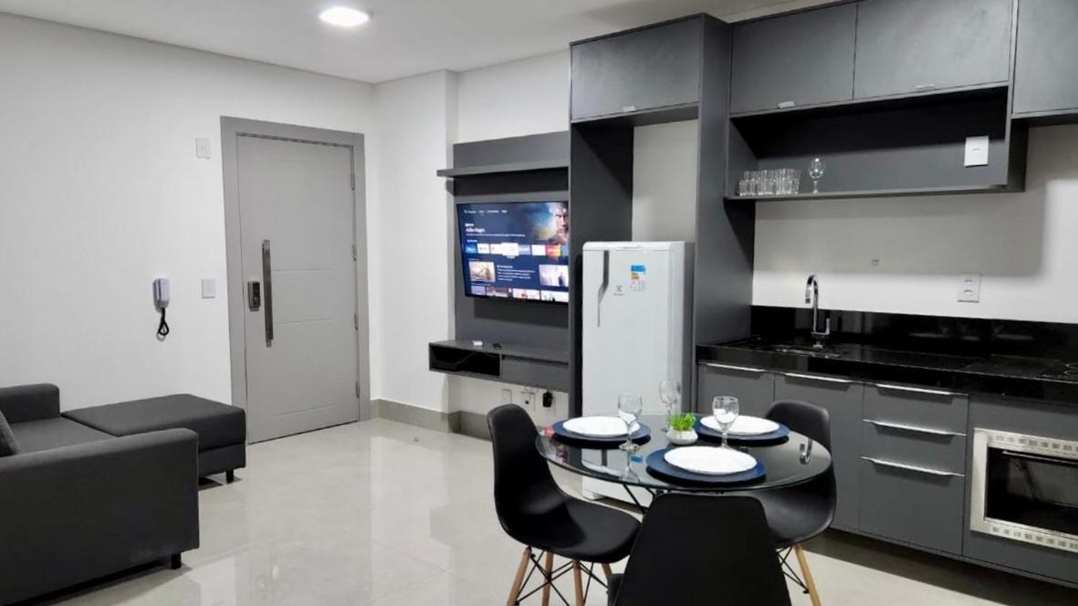 Estudio No 27º Andar Com Vista P/ Av. Afonso Pena